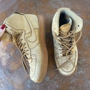 Men’s Nike Air Force 1 High Suede sz 10 color flax